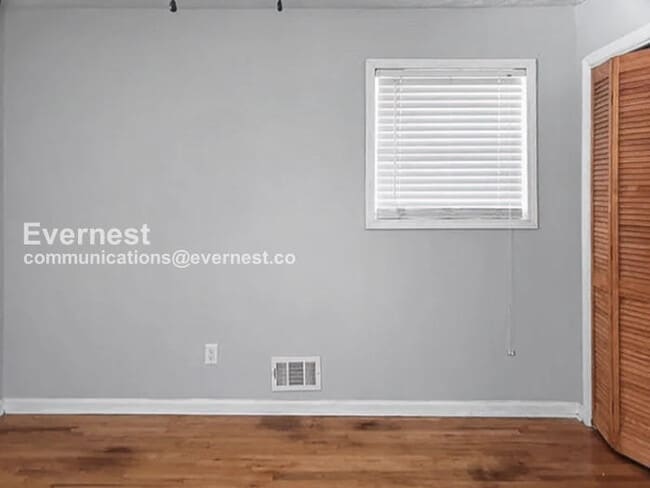 Building Photo - 2131 Oland Cir