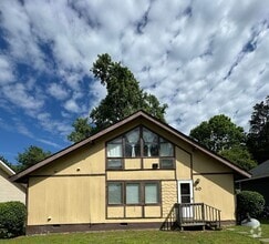 Building Photo - 3-bedroom 1.5 Bath Home ***RENT SPECIAL: *...