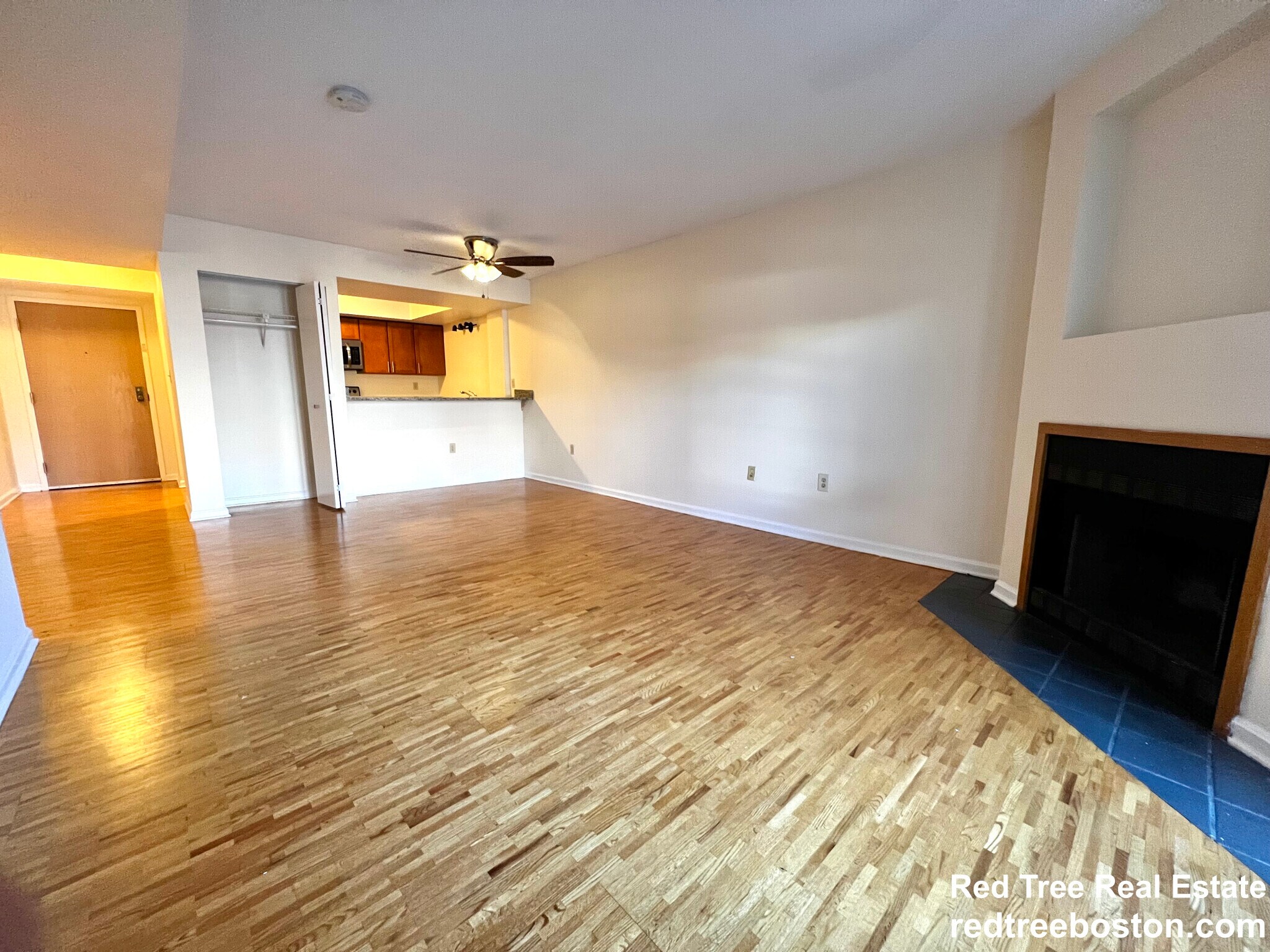 Building Photo - 345 Franklin St