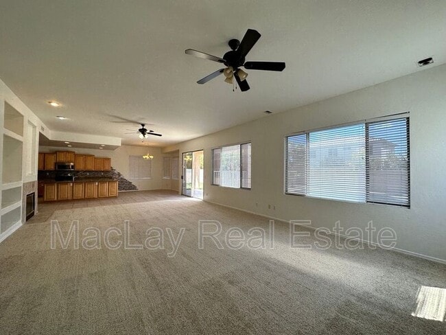 Building Photo - 7847 E Portobello Ave