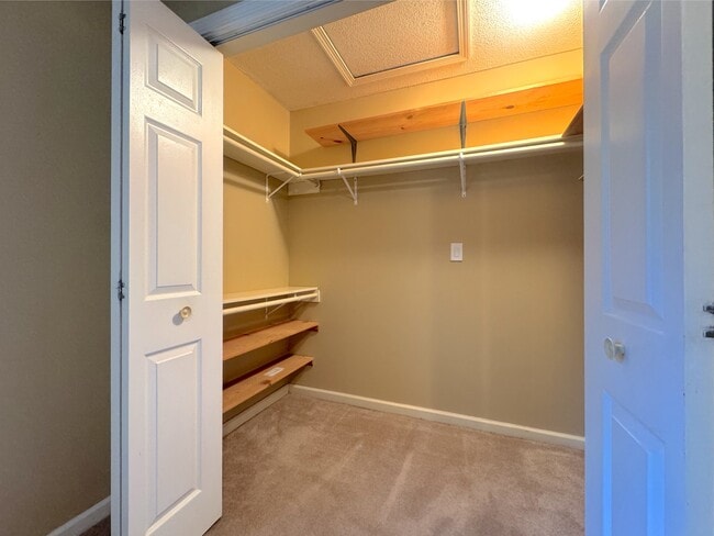 Building Photo - 400 Windham Ave