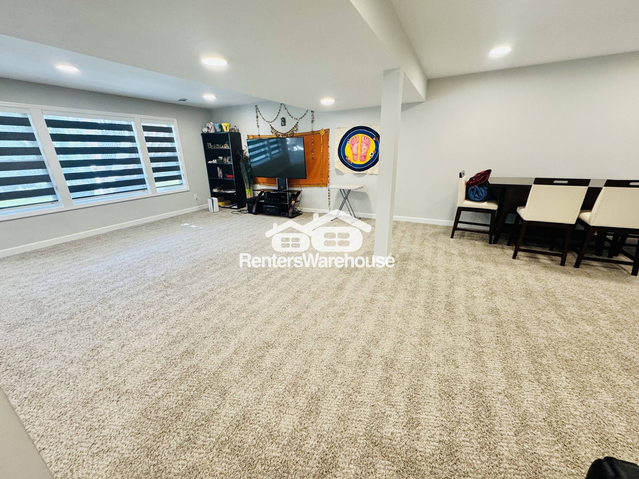 Building Photo - 17955 Headwaters Dr