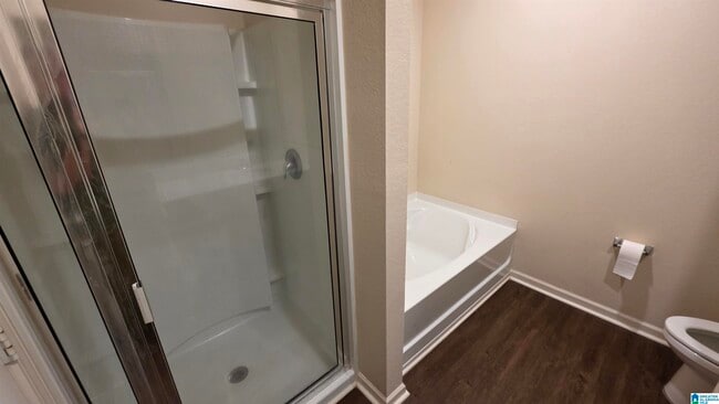 Building Photo - 1122 Freedom Pkwy