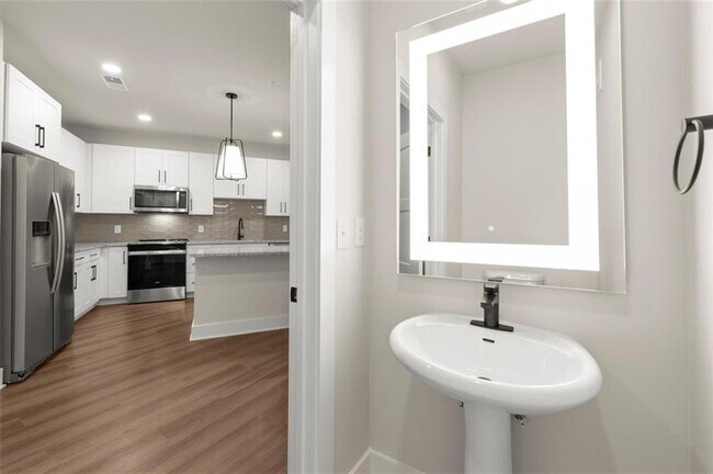 Building Photo - 2648 Sandy Plains Rd