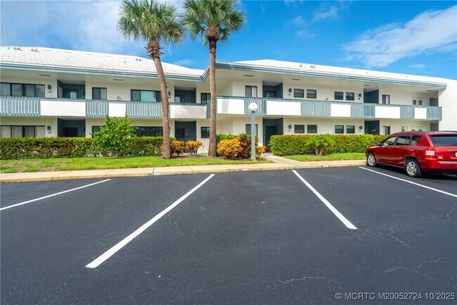 Building Photo - 175 SE St Lucie Blvd