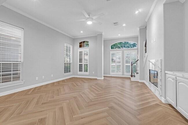 Building Photo - 13527 Brookbluff Ln