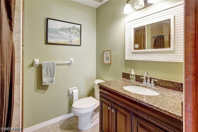 Building Photo - 3520 2nd Ave NE