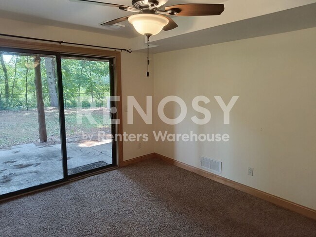 Building Photo - 3BD/2.5BA Home in Elk River Available Now!
