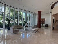 Building Photo - 2475 Brickell Ave