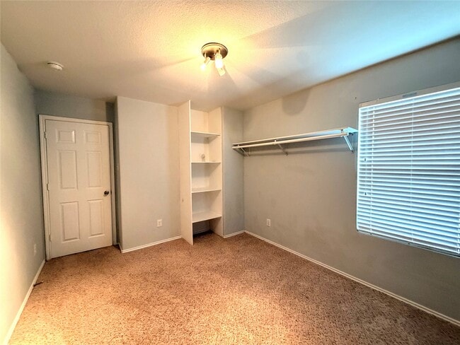 Building Photo - 11962 Dalkey Dr