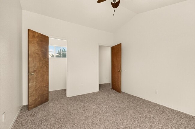Building Photo - 7817 Sunrose Dr NW
