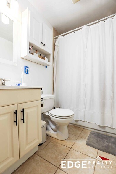 Building Photo - 119 Bolton St