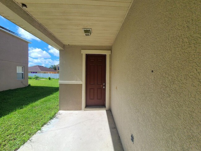 Building Photo - Wonderful 3 bedroom Home