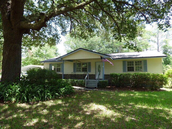 Building Photo - 13203 Yellow Bluff Rd