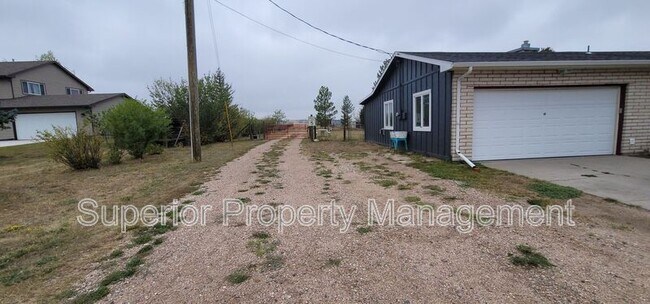 Building Photo - 7014 Ridge Rd