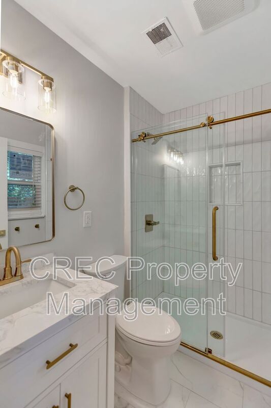 Building Photo - 1757 Skinner Ave