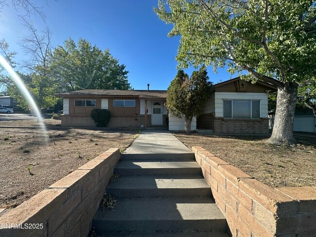 Primary Photo - 1380 Beldon Way
