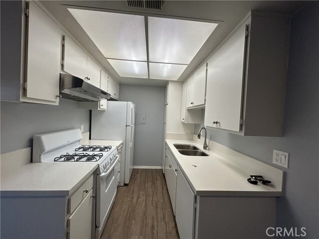 Building Photo - 16918 Cedarwood Ct