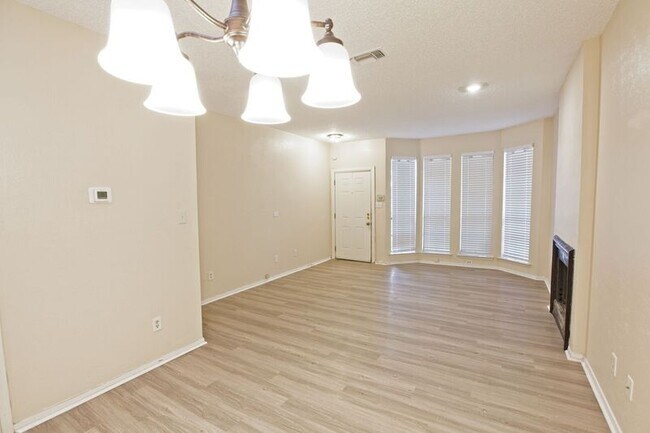 Building Photo - 5000 Cedar Springs Rd