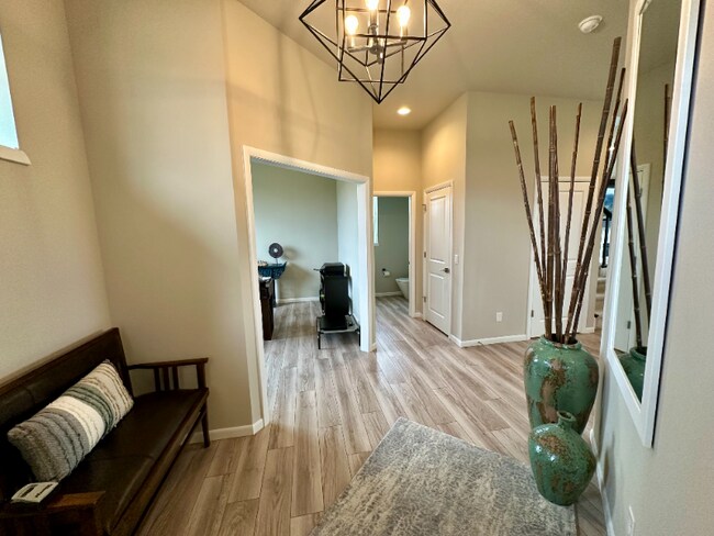Building Photo - 10611 Coneflower Ct