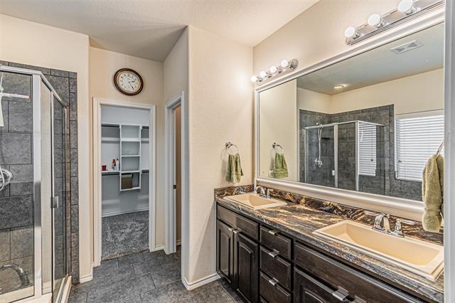 Building Photo - 3033 Beaver Creek Dr