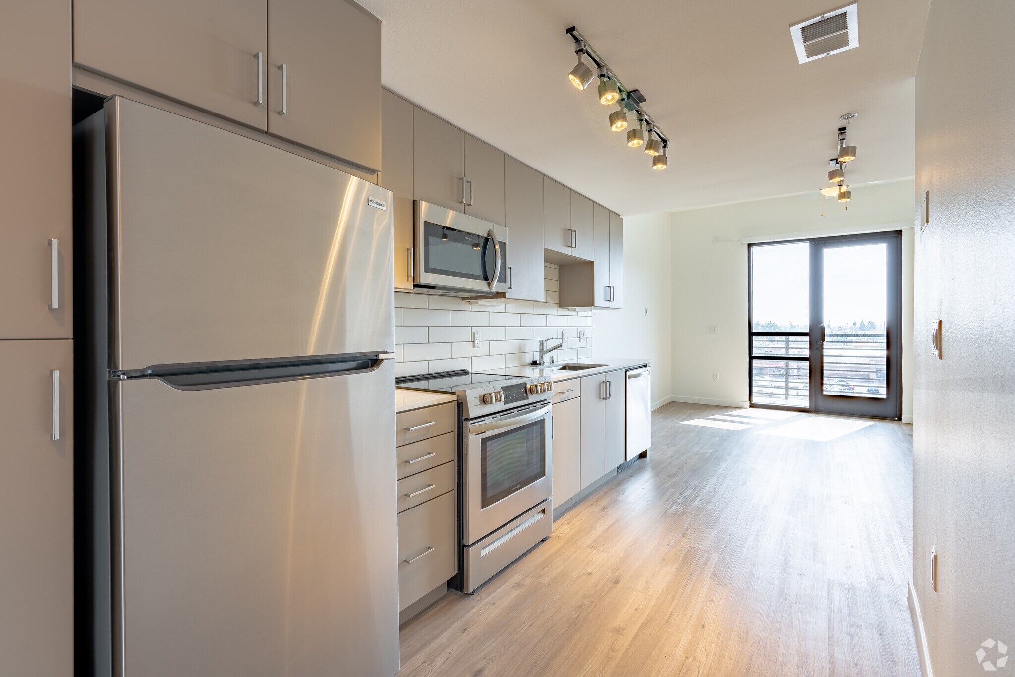 Union South Bay 615 E Carson St Carson CA 90745 Apartment Finder