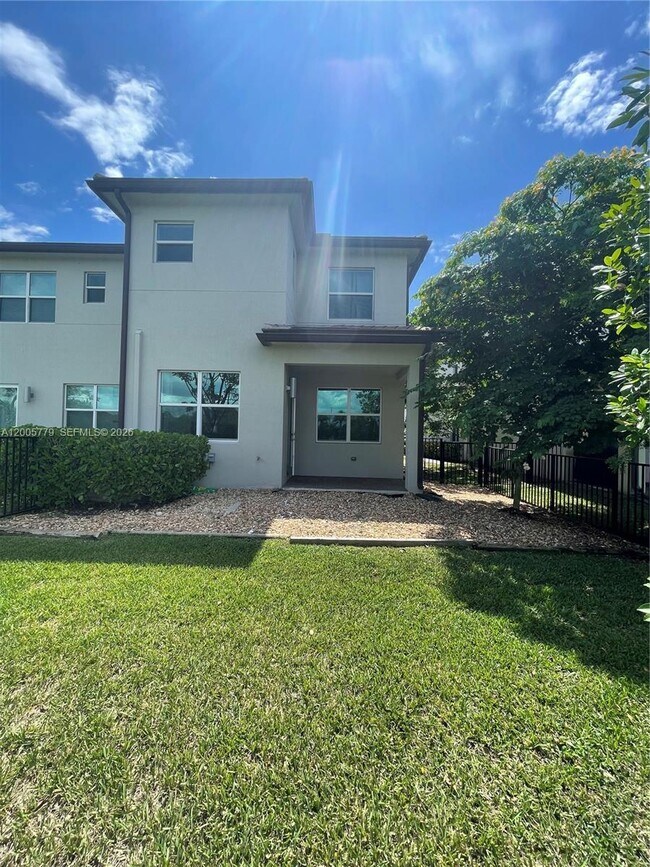 Building Photo - 9019 Kingsmoor Wy