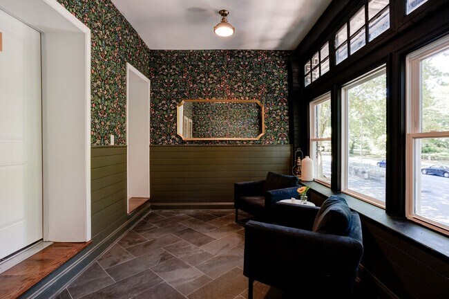 Building Photo - 513 Cobbs Creek Pkwy