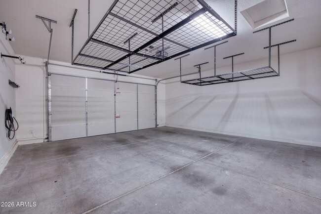 Building Photo - 9937 W Andrea Dr