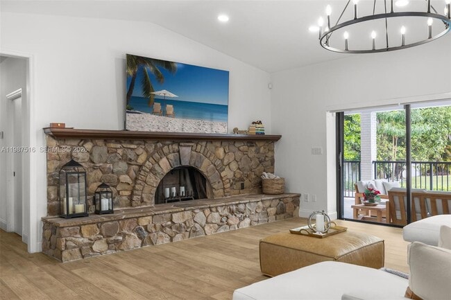 Building Photo - 14615 SW 77th Ct