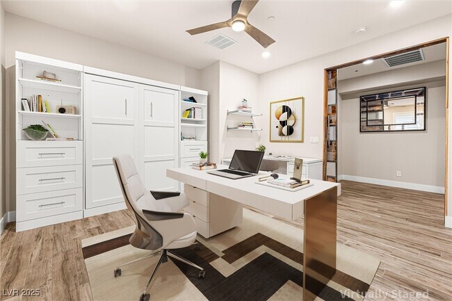 Building Photo - 4631 Amazing View St