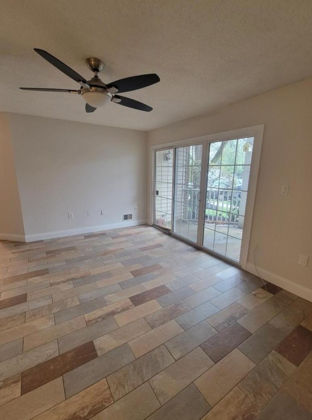 Building Photo - 1607 Breckenridge Dr