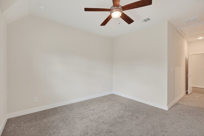 Building Photo - 79 N Curly Willow Cir