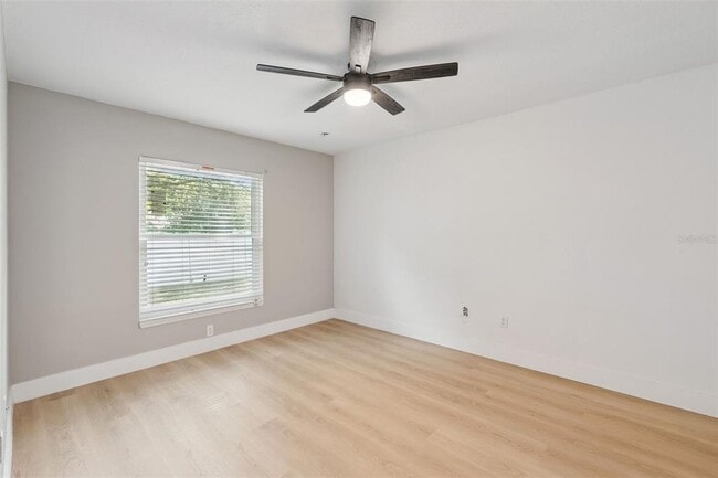 Building Photo - 10618 Clarcona Ocoee Rd