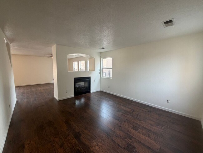 Building Photo - Chicoma Way 1832 NW