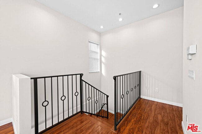 Building Photo - 6069 Horner St