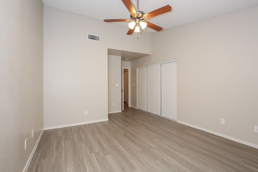 Building Photo - 306 Carrington St