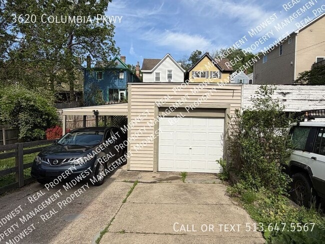 Building Photo - 3620 Columbia Pkwy