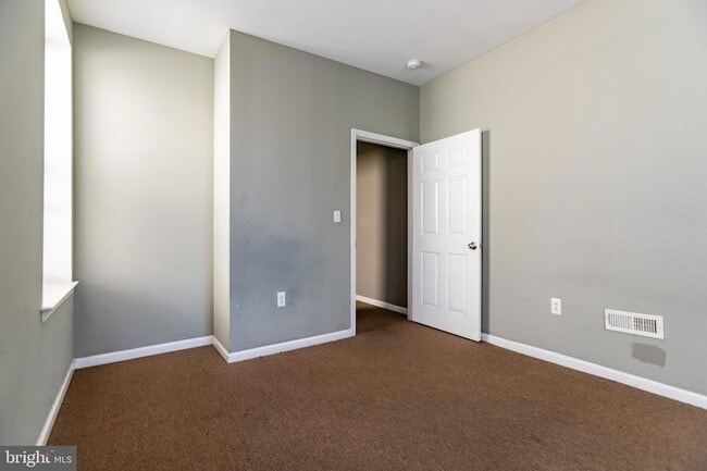 Building Photo - 1706 Willington St