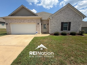 Building Photo - BROOKWOOD BEAUTY! 3BR/2BA | High Ceilings & Hardwood Floors | 2-Car Garage!