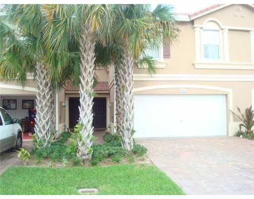 Primary Photo - 4206 Cohune Palm Ct