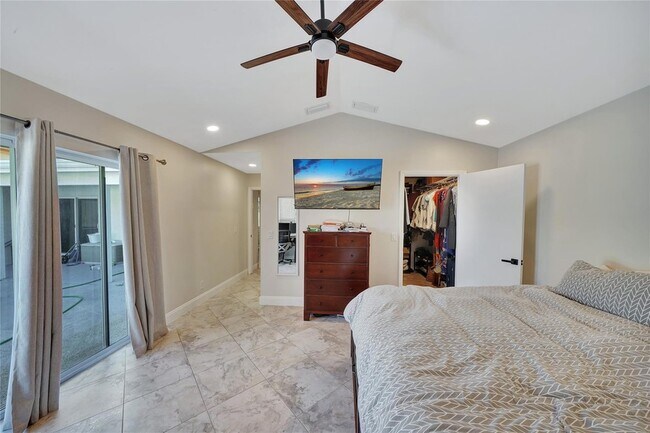 Building Photo - 22471 Grouper Ct