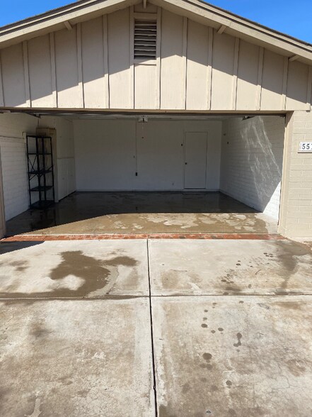 Building Photo - 5538 N 41st Dr