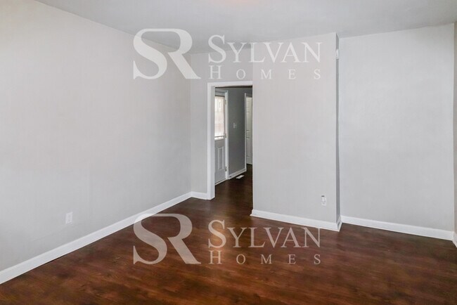 Building Photo - Life Just Got Better!