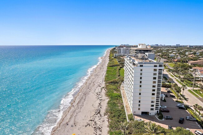Building Photo - 840 Ocean Dr