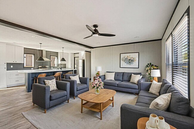 Building Photo - 1601 Swallowtail Dr