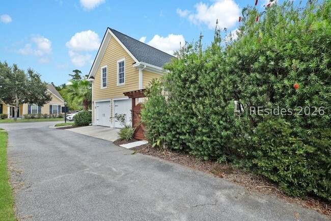 Building Photo - 19 Mahalo Ln