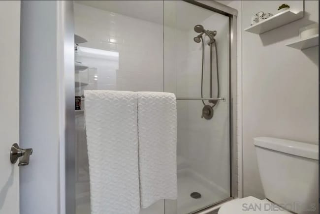 Building Photo - 623 Beyer Way