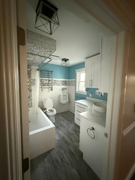 Bathroom with XL Tub - 99 Roland St