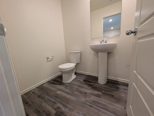 Building Photo - 7388 Joanna Brk St